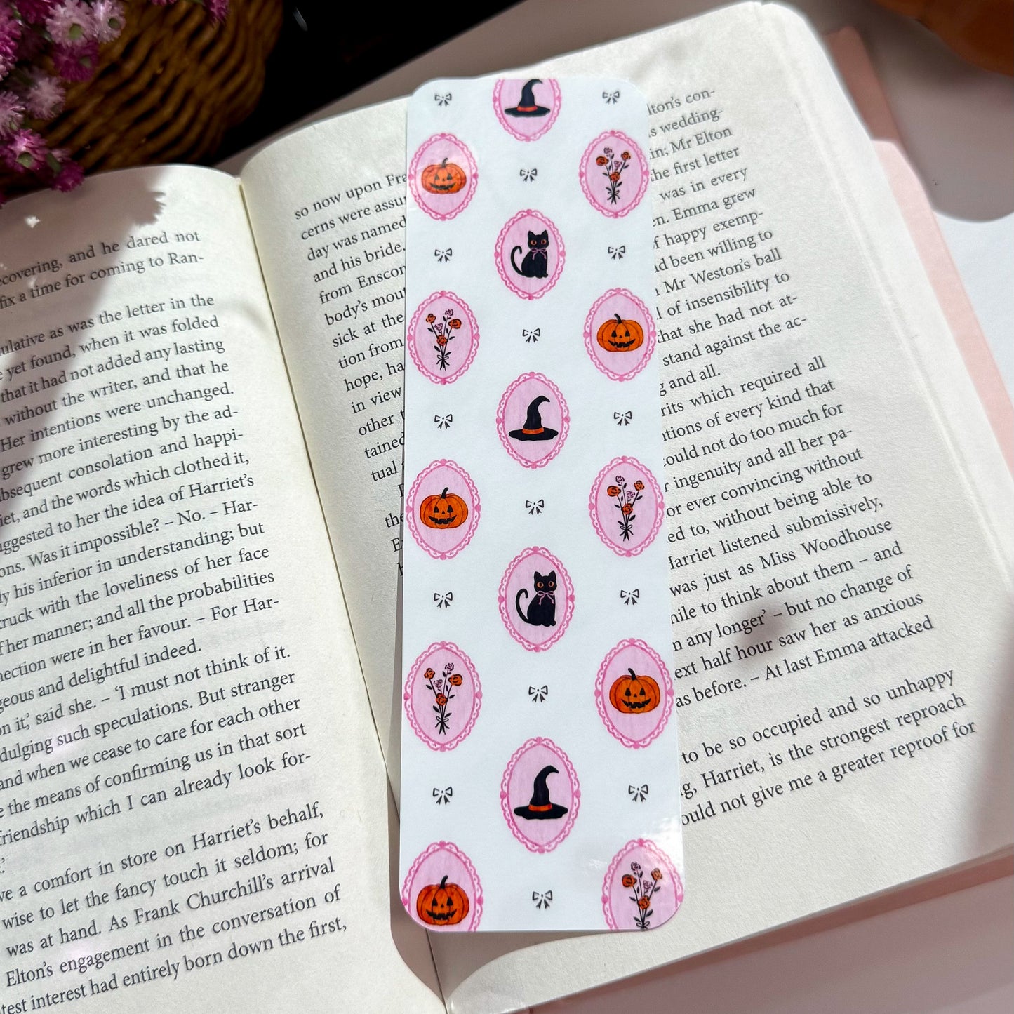 Witchy Cat Bookmark โ Cute Halloween Reading Accessory (Pink or Black)