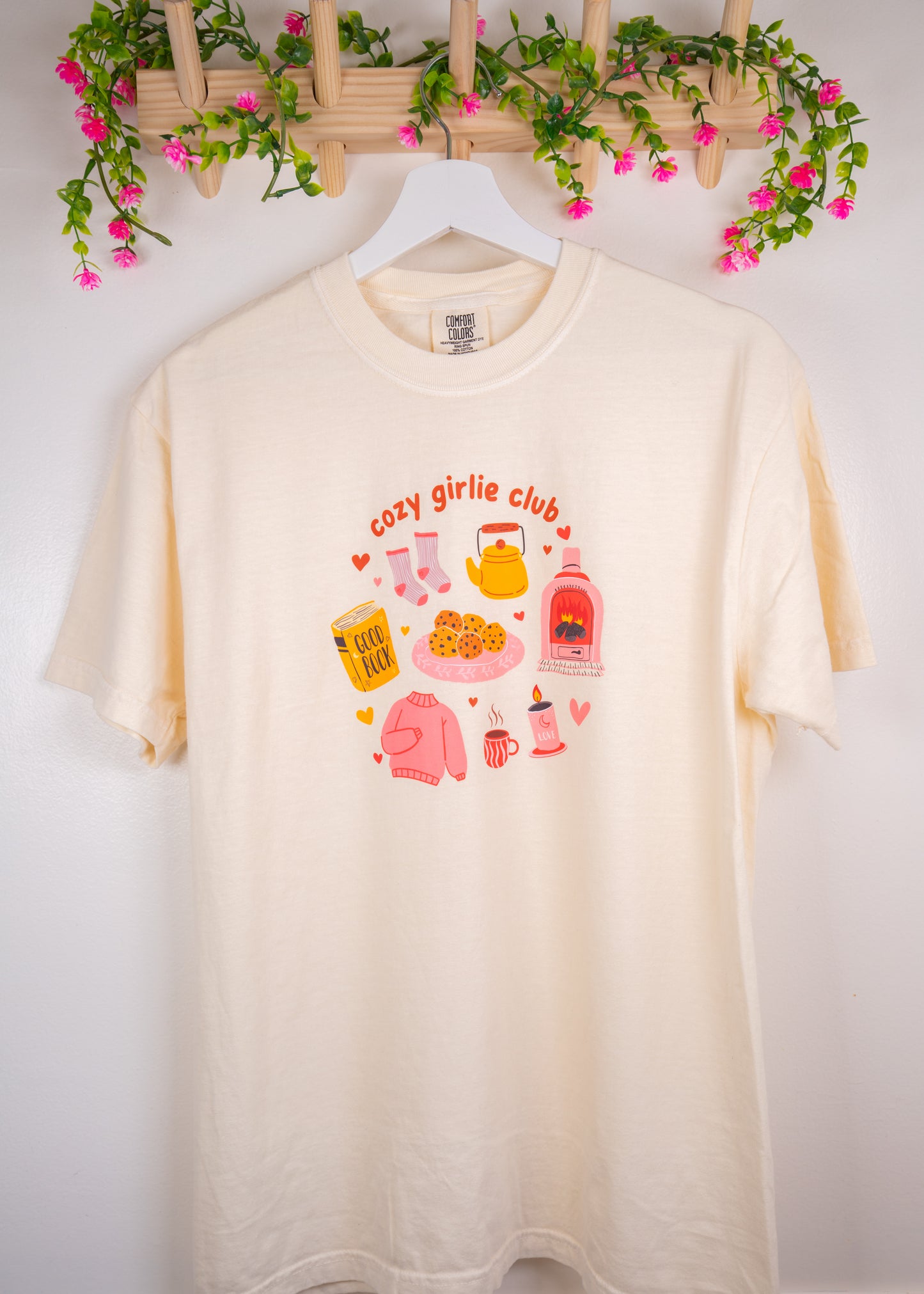 Cozy Girlie Club T-Shirt – Cute Comforts & Soft Aesthetic Vibes