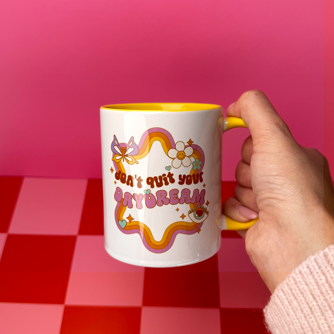 Don't Quit Your Daydream – Retro Mug