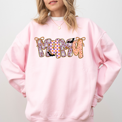 MAMA Fall Aesthetic Sweatshirt – Cozy Checker & Floral Letter Design for Cool Moms