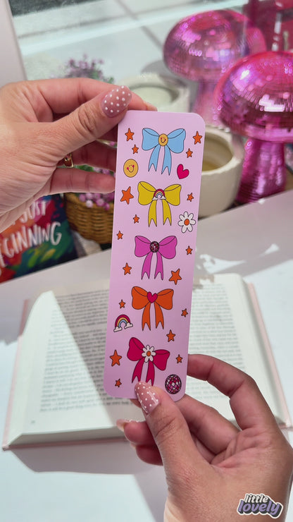 Pink Daisy Waves Bookmark