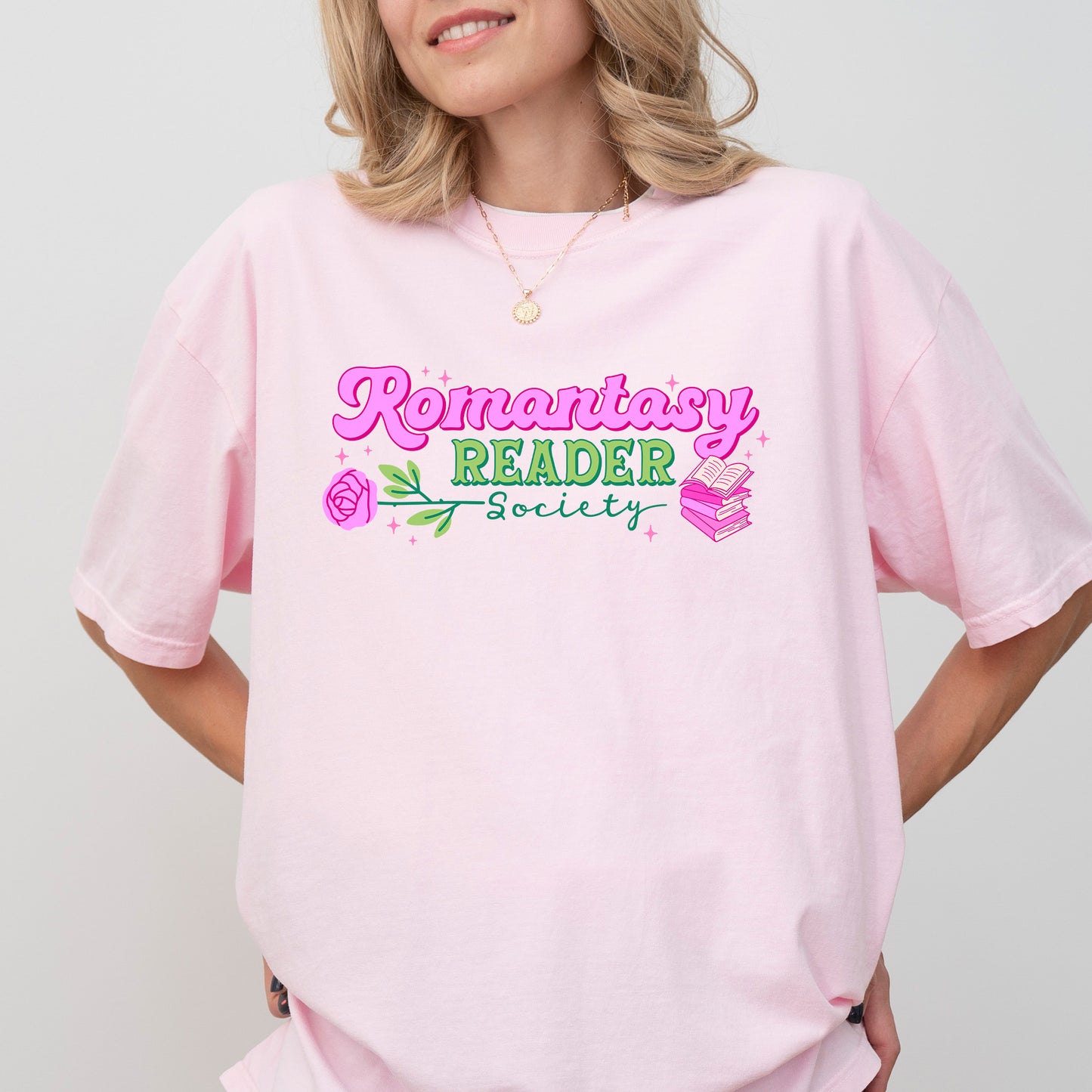 Romantasy Reader Society Tee